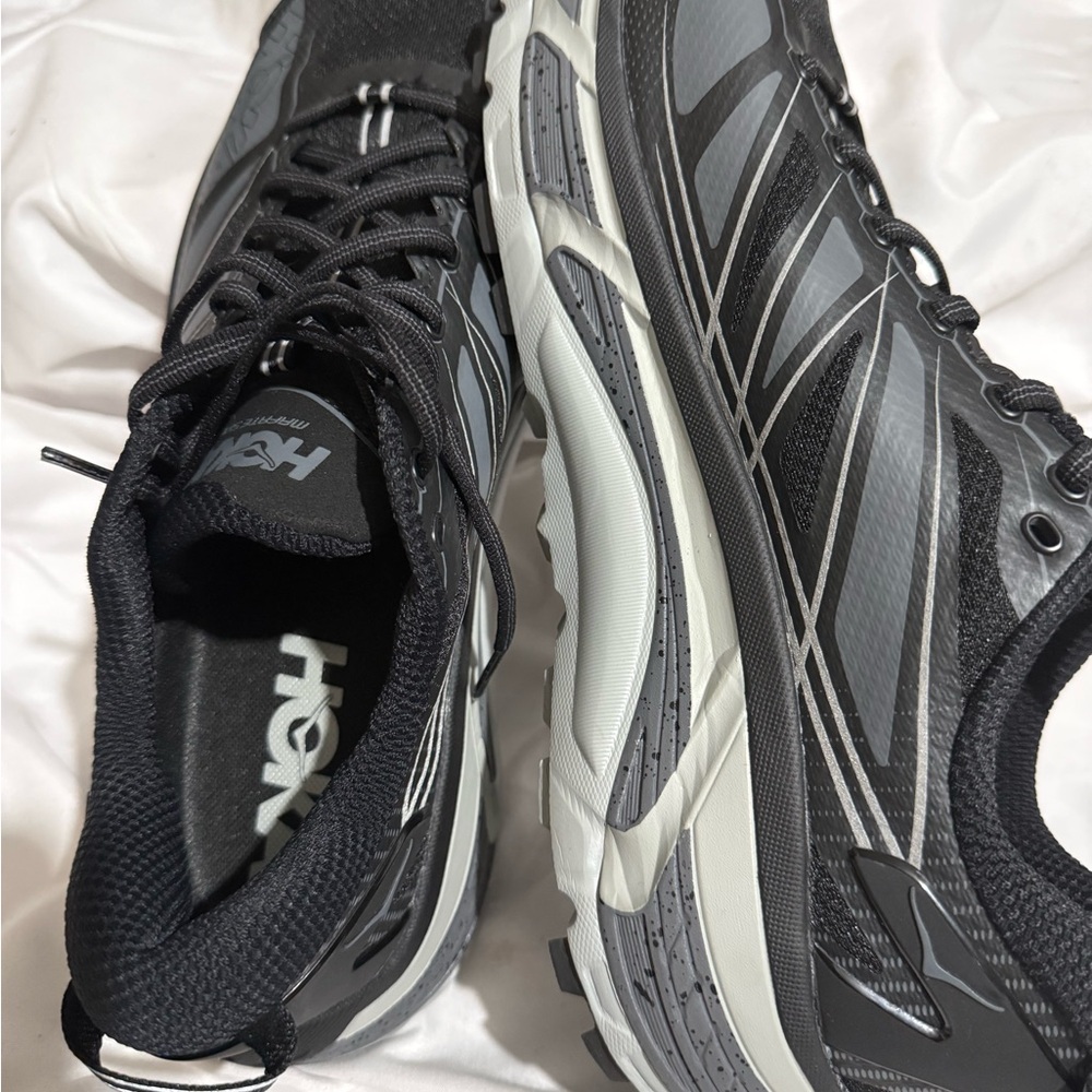 Hoka ALL “New” FOOTWEAR
Bestseller Mafate Speed 2 M/Size 11
W/Size 12 - Picture 5 of 9